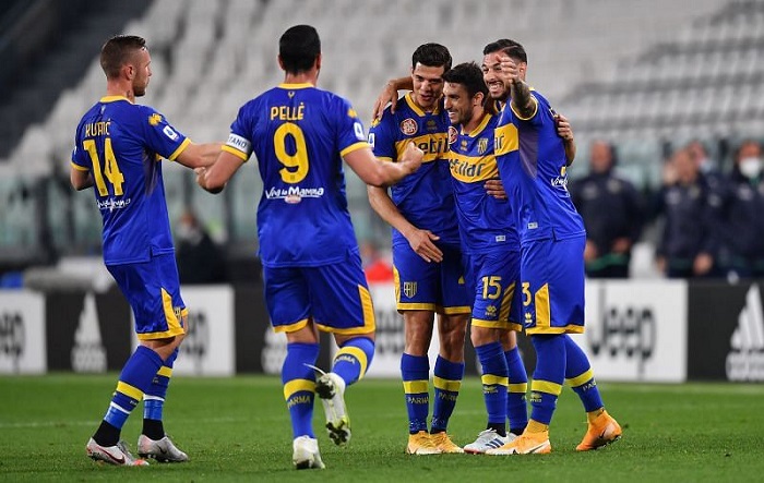 Parma vs Crotone – Soi kèo nhà cái bóng đá 20h30 ngày 30/01/2022 – Hạng 2 Italia